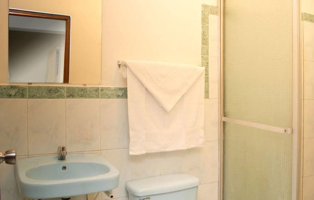Hotel Manantiales El Salvador San Salvador Ngoại thất bức ảnh